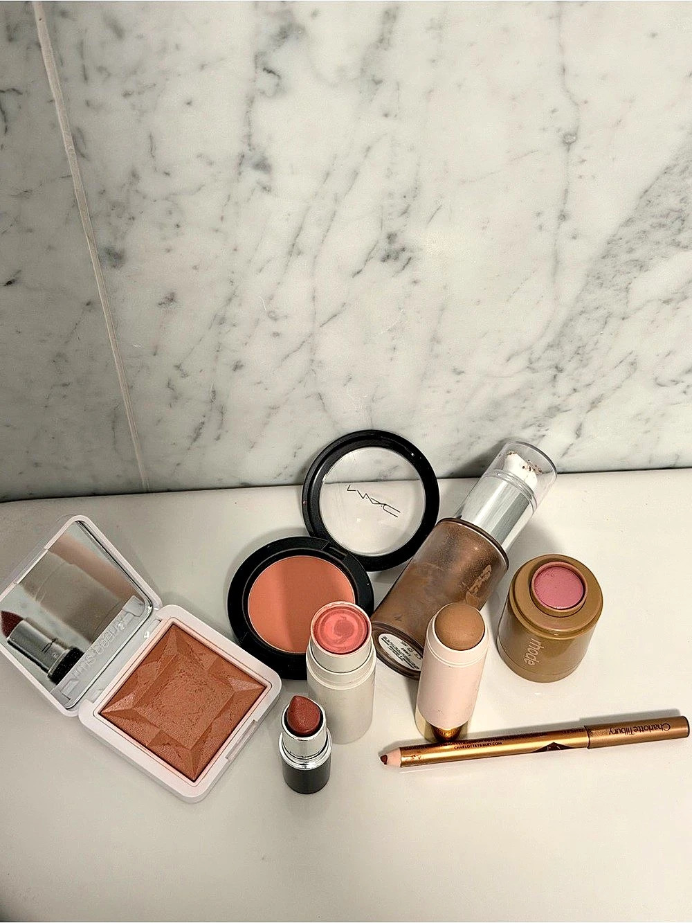 Makeup lot